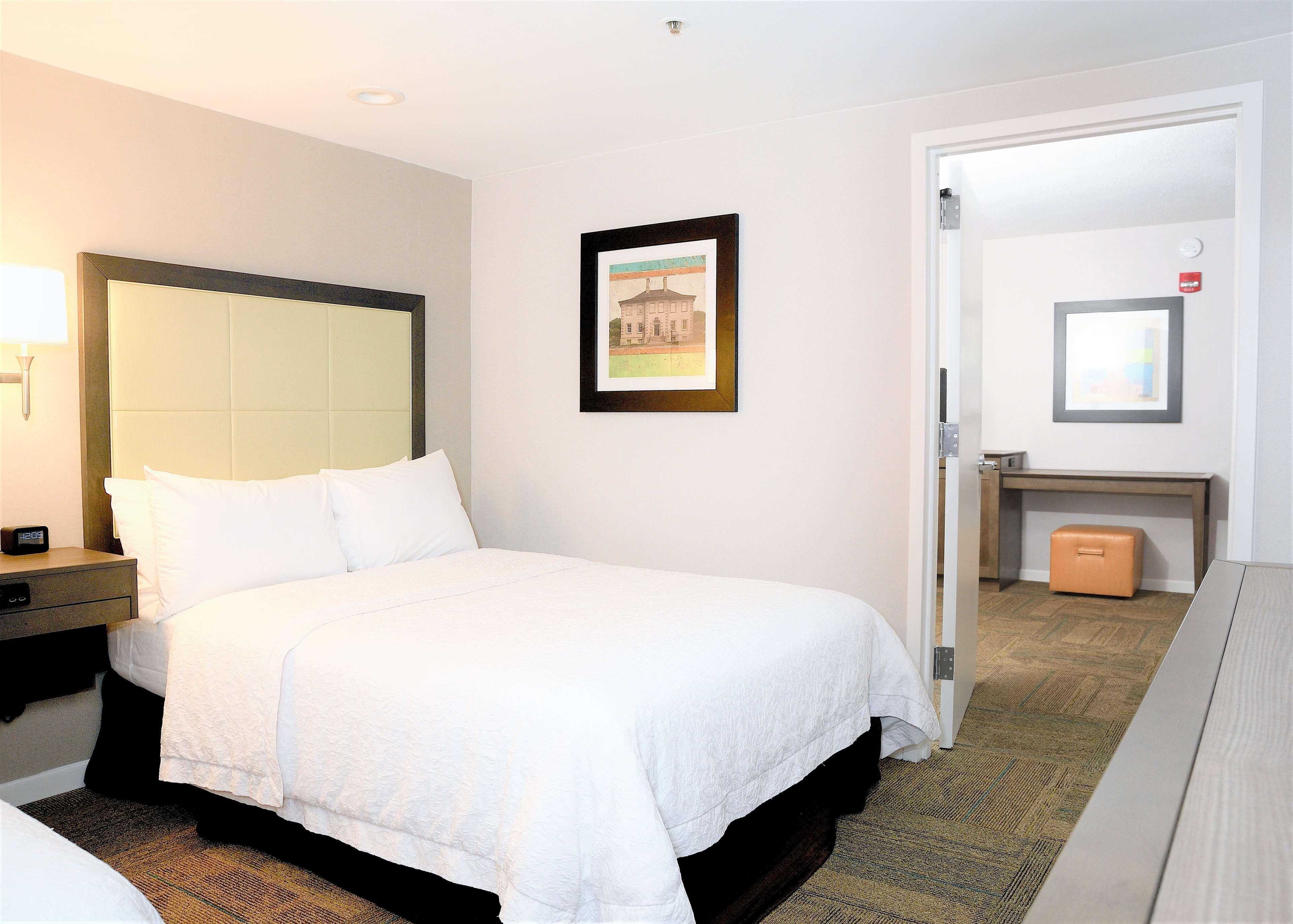 Hampton Inn Alexandria/Old Town Exterior foto