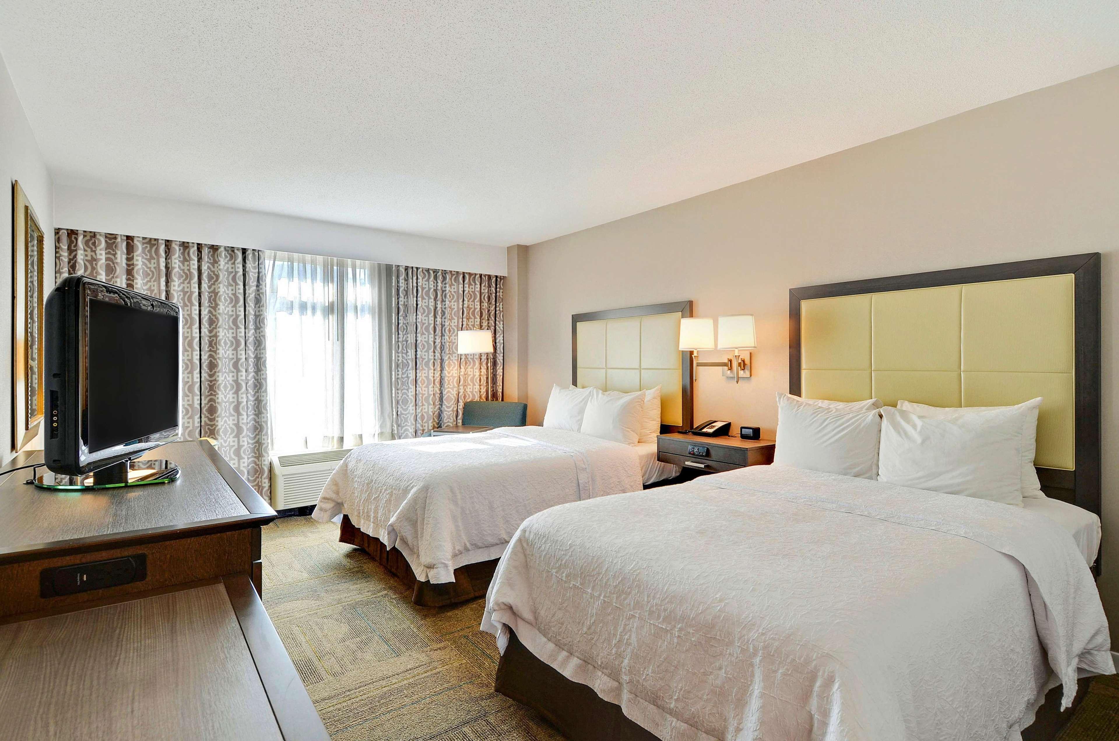 Hampton Inn Alexandria/Old Town Exterior foto